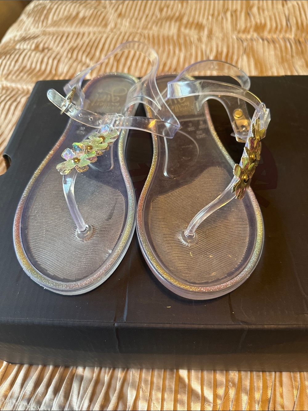Clear Iridescent Floral Jelly Sandals for Women - Transparent